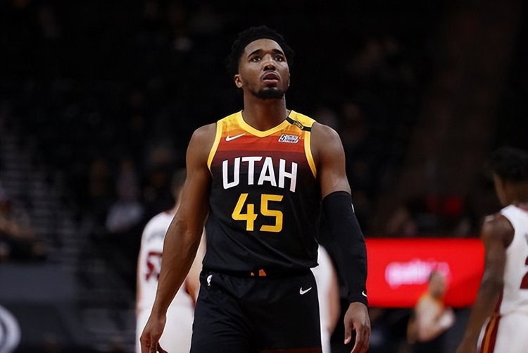 面的战术体 面的战术体