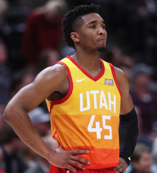 间与球员表 间与球员表